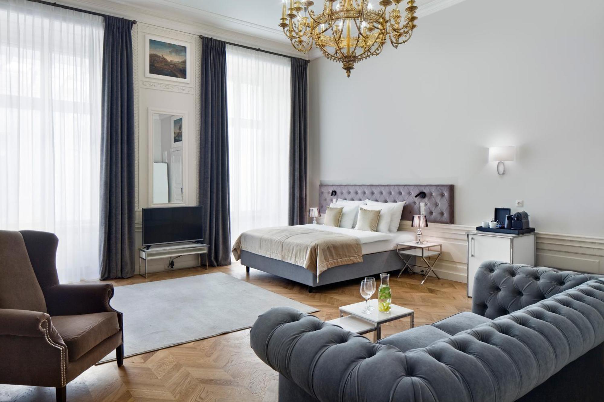 Готель Wyndham Grand Krakow Old Town Екстер'єр фото